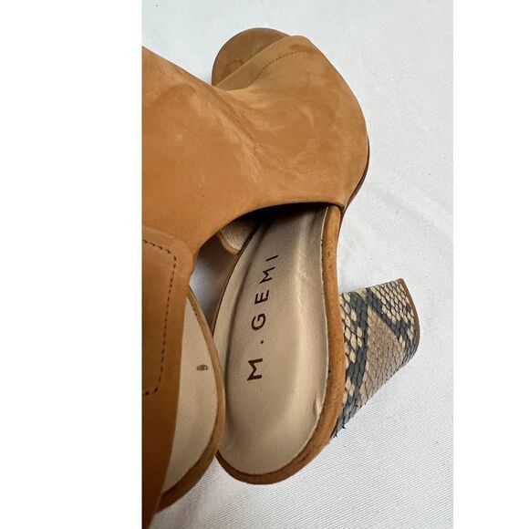 M. Gemi Stagione in Soft Tan Suede with Python Heeln Sz. 38 (US 7.5) - Picture 3 of 6